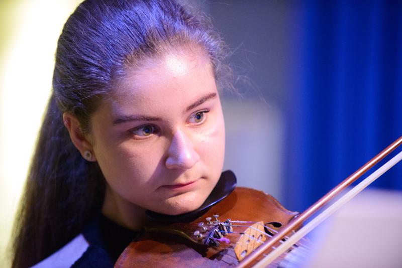  20160520-PB8_7620.JPG </br ><small> 2016-05-20 20:28</br >NIKON D800 190mm 1/250s f/3.2 ISO 12800</small>