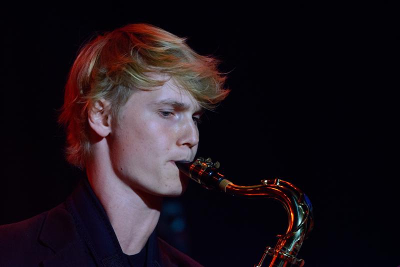  20160520-PB8_7691.JPG </br ><small> 2016-05-20 21:01</br >NIKON D800 500mm 1/250s f/6.3 ISO 3600</small>