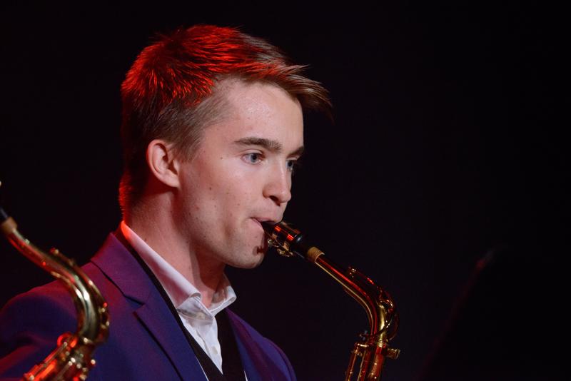  20160520-PB8_7698.JPG </br ><small> 2016-05-20 21:02</br >NIKON D800 500mm 1/250s f/6.3 ISO 5000</small>