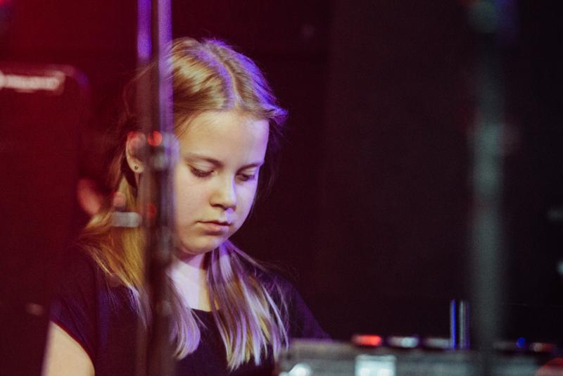  20160520-PB8_7458.JPG </br ><small> 2016-05-20 19:05</br >NIKON D800 420mm 1/250s f/6 ISO 10159</small>