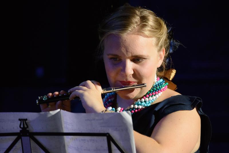  20160520-PB8_7486.JPG </br ><small> 2016-05-20 19:23</br >NIKON D800 450mm 1/250s f/6 ISO 4500</small>