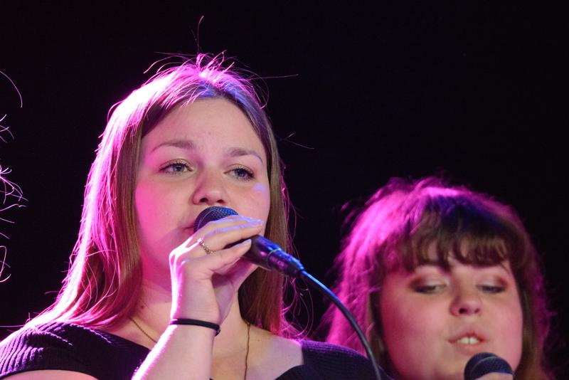  20160520-PB8_7552.JPG </br ><small> 2016-05-20 19:54</br >NIKON D800 450mm 1/250s f/6 ISO 11404</small>