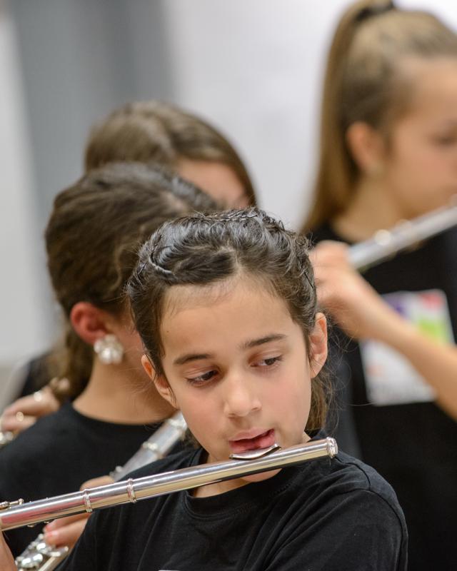  20121130_PB8_3803.JPG </br ><small> 2012-11-30 18:12</br >NIKON D800 + 70.0-200.0 mm f/2.8<br /> 200mm 1/80s f/3.5 ISO 2000</small>