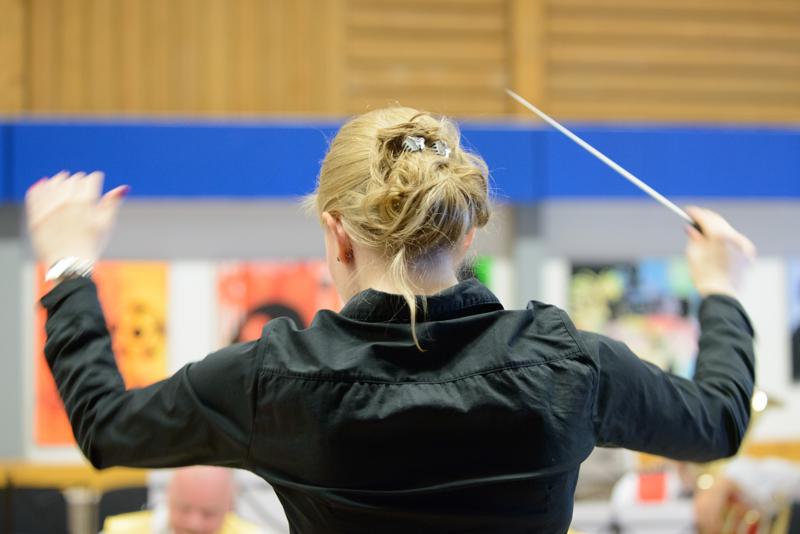  20130914-PB8_7134.jpg </br ><small> 2013-09-14 13:41</br >NIKON D800 + 70.0-200.0 mm f/2.8<br /> 70mm 1/100s f/2.8 ISO 3200</small>