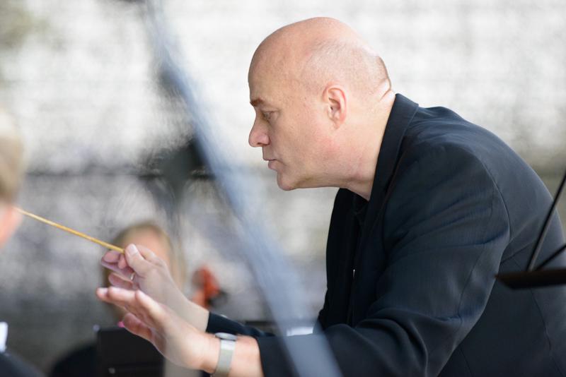  20130914-PB8_7152.jpg </br ><small> 2013-09-14 14:11</br >NIKON D800 + 70.0-200.0 mm f/2.8<br /> 200mm 1/800s f/4 ISO 1600</small>