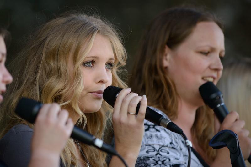  20130914-PB8_7179.jpg </br ><small> 2013-09-14 14:26</br >NIKON D800 + 70.0-200.0 mm f/2.8<br /> 200mm 1/2500s f/2.8 ISO 1600</small>