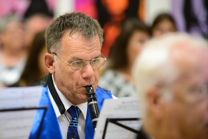  20130914-PB8_7195.jpg </br ><small> 2013-09-14 15:09</br >NIKON D800 + 70.0-200.0 mm f/2.8<br /> 200mm 1/100s f/2.8 ISO 1600</small>