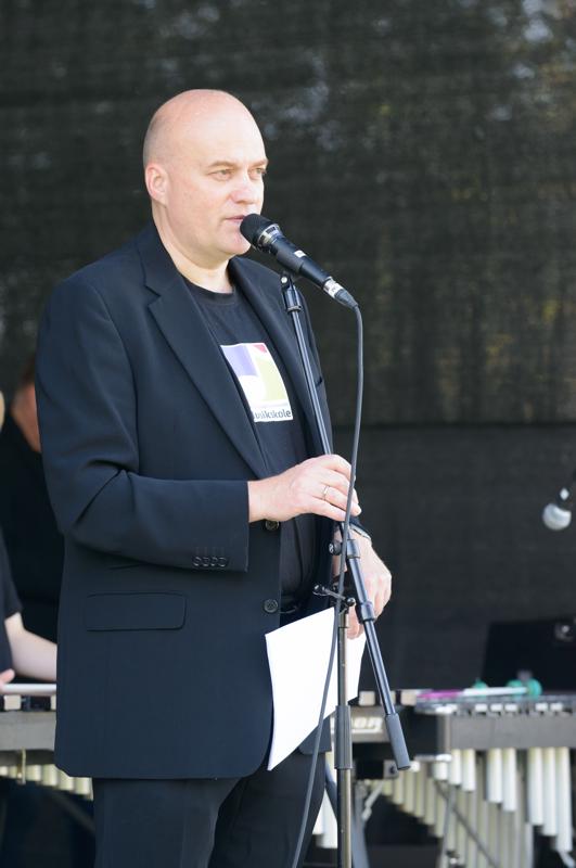  20130914-PB8_7056.jpg </br ><small> 2013-09-14 12:11</br >NIKON D800 + 70.0-200.0 mm f/2.8<br /> 150mm 1/160s f/5.6 ISO 800</small>