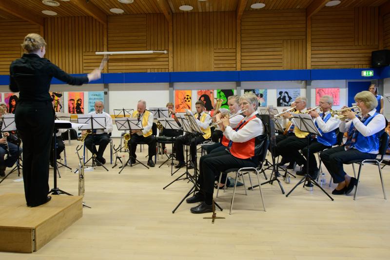  20130914-PB8_7186.jpg </br ><small> 2013-09-14 15:06</br >NIKON D800 + 14.0-24.0 mm f/2.8<br /> 21mm 1/40s f/5.6 ISO 1600</small>