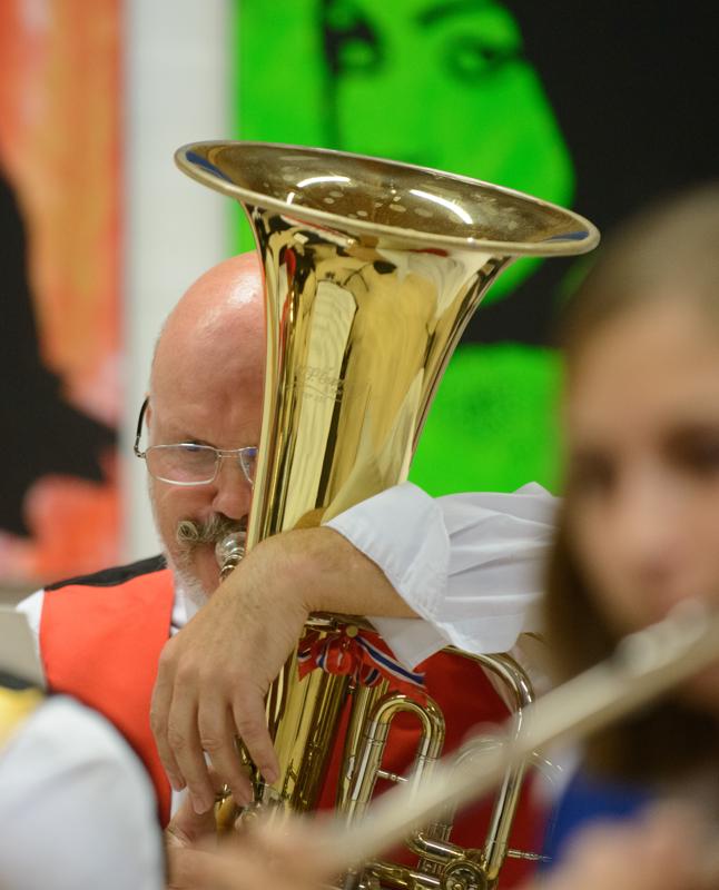  20130914-PB8_7202.jpg </br ><small> 2013-09-14 15:15</br >NIKON D800 + 70.0-200.0 mm f/2.8<br /> 200mm 1/160s f/2.8 ISO 3200</small>