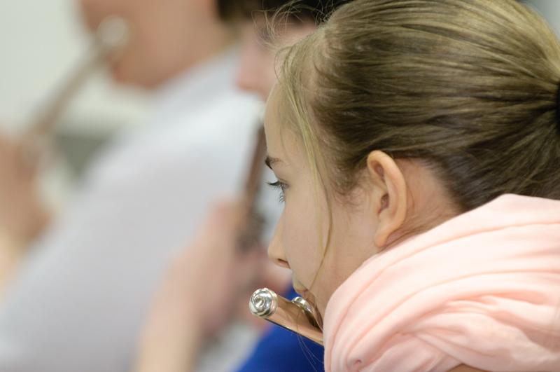  D3C_2654.jpg </br ><small> 2010-04-26 19:13</br >NIKON D300 200mm 1/50s f/4 ISO 800</small>