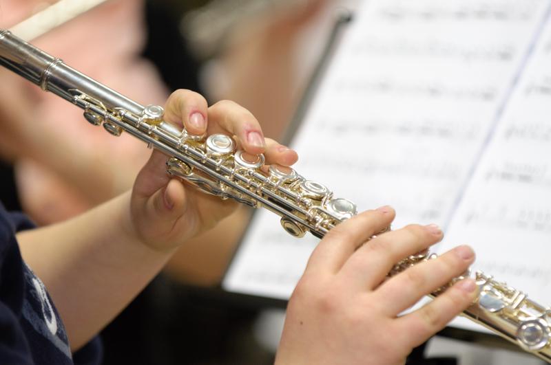  D3C_2704.jpg </br ><small> 2010-04-26 19:40</br >NIKON D300 200mm 1/50s f/4 ISO 800</small>