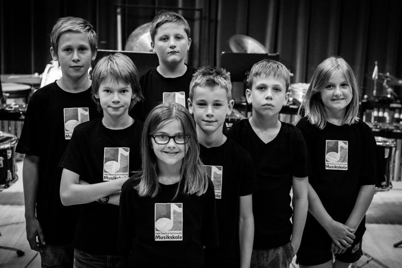  20140610_PB8_9682-3.JPG </br ><small> 2014-06-10 18:14</br >NIKON D800 + 24.0-70.0 mm f/2.8<br /> 60mm 1/100s f/4.5 ISO 6400</small>