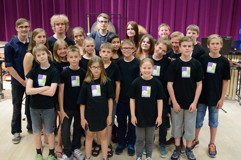  20140610_PB8_9668.JPG </br ><small> 2014-06-10 18:11</br >NIKON D800 + 24.0-70.0 mm f/2.8<br /> 35mm 1/100s f/4 ISO 4500</small>