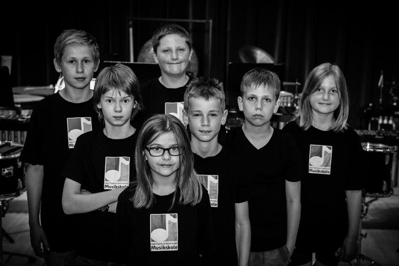  20140610_PB8_9685.JPG </br ><small> 2014-06-10 18:15</br >NIKON D800 + 24.0-70.0 mm f/2.8<br /> 60mm 1/100s f/5 ISO 1600</small>