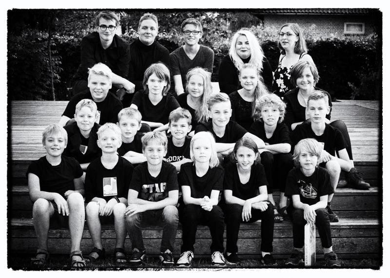  20160607-PB8_8246-Edit-2.JPG </br ><small> 2016-06-07 18:07</br >NIKON D800 70mm 1/200s f/8 ISO 800</small>