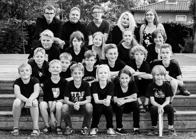  20160607-PB8_8256-3.JPG </br ><small> 2016-06-07 18:08</br >NIKON D800 70mm 1/200s f/8 ISO 800</small>