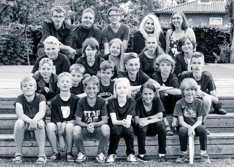  20160607-PB8_8257-4.JPG </br ><small> 2016-06-07 18:08</br >NIKON D800 70mm 1/200s f/8 ISO 800</small>