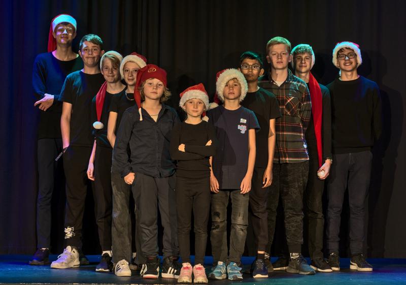  PB8_4890.jpg </br >By Per Baekgaard/baekgaard@b4net.dk</br > <small> 2022-10-06 17:31</br >NIKON D800 70mm 1/100s f/5.6 ISO 1250</small>