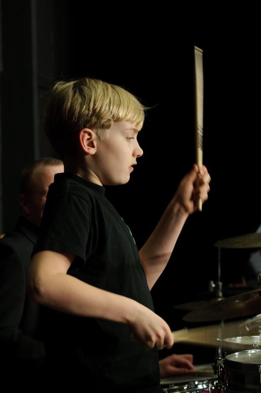  D3C_6369.jpg </br ><small> 2011-01-24 20:25</br >NIKON D300 + 70.0-200.0 mm f/2.8<br /> 75mm 1/80s f/4 ISO 800</small>