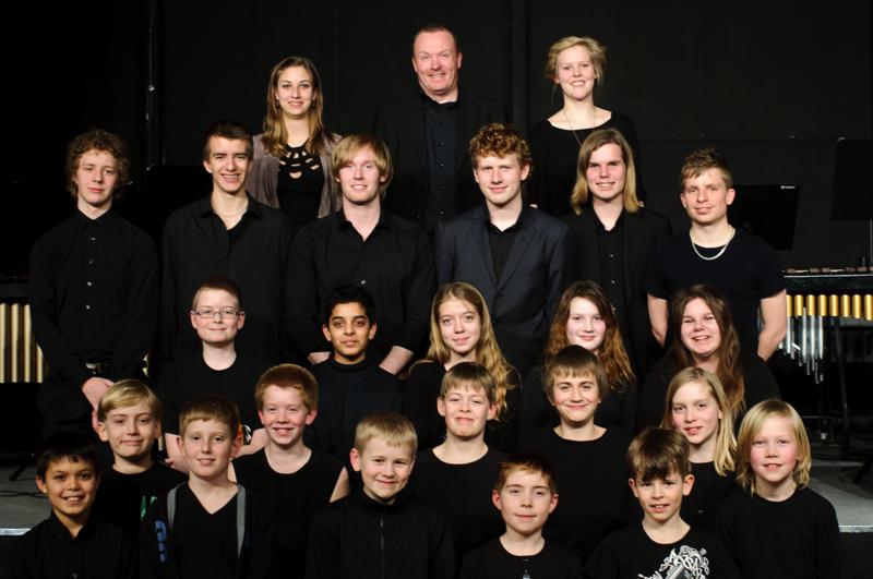  D3C_6503.jpg </br ><small> 2011-01-24 21:10</br >NIKON D300 + 35.0 mm f/2.0<br /> 35mm 1/40s f/5 ISO 800</small>