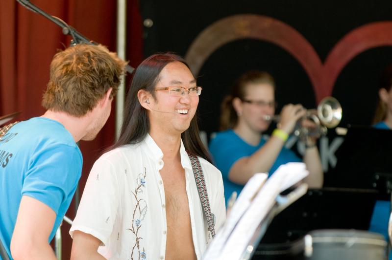  D3C_1000.jpg </br ><small> 2008-06-01 14:05</br >NIKON D300 200mm 1/200s f/4 ISO 400</small>