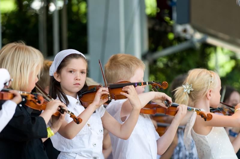  D3C_1049.jpg </br ><small> 2008-06-01 15:19</br >NIKON D300 200mm 1/200s f/4 ISO 200</small>