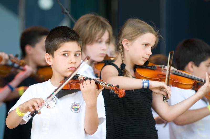  D3C_1061.jpg </br ><small> 2008-06-01 15:21</br >NIKON D300 200mm 1/125s f/4 ISO 200</small>