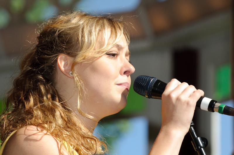  D3C_3104.jpg </br ><small> 2010-06-12 16:46</br >NIKON D300 200mm 1/2000s f/5.6 ISO 400</small>