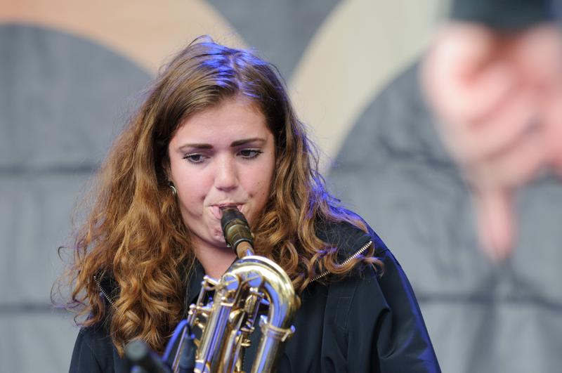  D3C_0641.JPG </br ><small> 2012-04-28 14:22</br >NIKON D300 + 70.0-200.0 mm f/2.8<br /> 150mm 1/320s f/4 ISO 800</small>