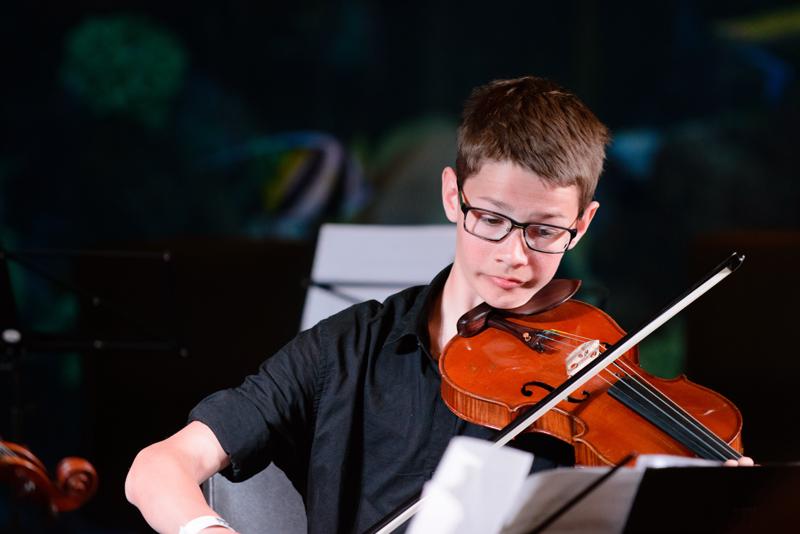  20130504_PB8_5237.JPG </br >Tivoli, 4.-5. Maj 2013</br > <small> 2013-05-04 14:34</br >NIKON D800 + 70.0-200.0 mm f/2.8<br /> 200mm 1/200s f/3.5 ISO 2500</small>