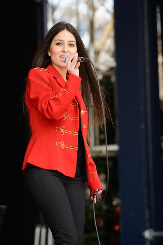  20130504_PB8_5253.JPG </br >Tivoli, 4.-5. Maj 2013</br > <small> 2013-05-04 14:49</br >NIKON D800 + 70.0-200.0 mm f/2.8<br /> 200mm 1/250s f/5.6 ISO 200</small>