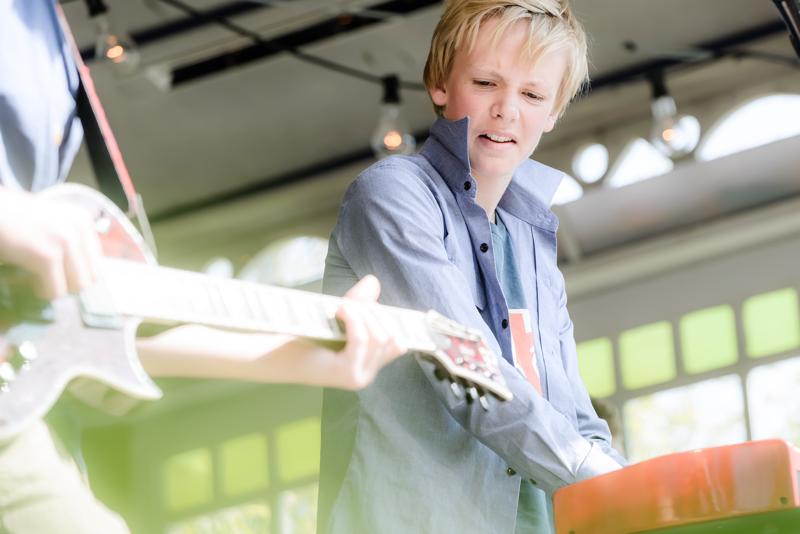  20130504_PB8_5296.JPG </br >Tivoli, 4.-5. Maj 2013</br > <small> 2013-05-04 15:21</br >NIKON D800 + 70.0-200.0 mm f/2.8<br /> 160mm 1/400s f/5.6 ISO 500</small>