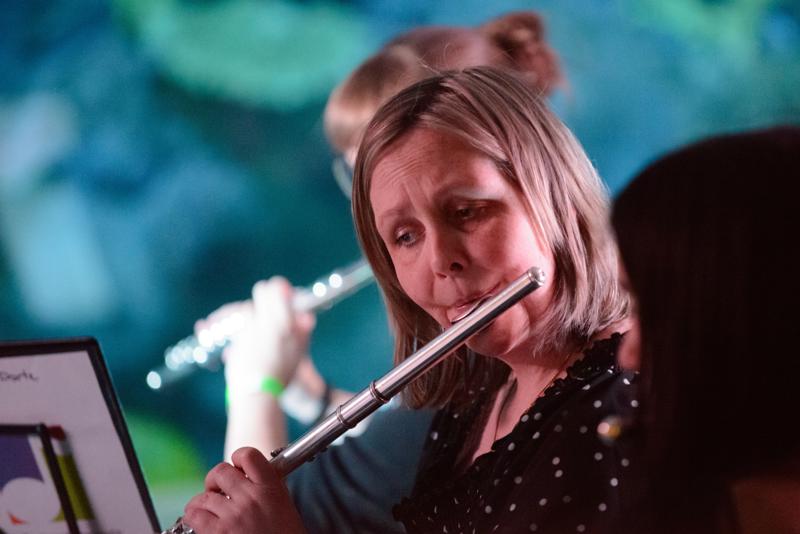  20150502_PB8_7961.JPG </br ><small> 2015-05-02 20:37</br >NIKON D800 + 70.0-200.0 mm f/2.8<br /> 200mm 1/160s f/2.8 ISO 12800</small>