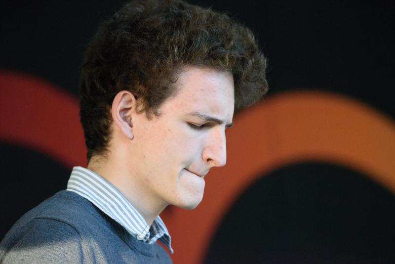  20150502_PB8_7892.JPG </br ><small> 2015-05-02 19:41</br >NIKON D800 + 150.0-600.0 mm f/5.0-6.3<br /> 360mm 1/1000s f/6 ISO 11404</small>