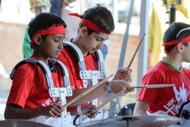  20160501-PB8_6650.JPG </br ><small> 2016-05-01 17:34</br >NIKON D800 220mm 1/500s f/7.1 ISO 4500</small>