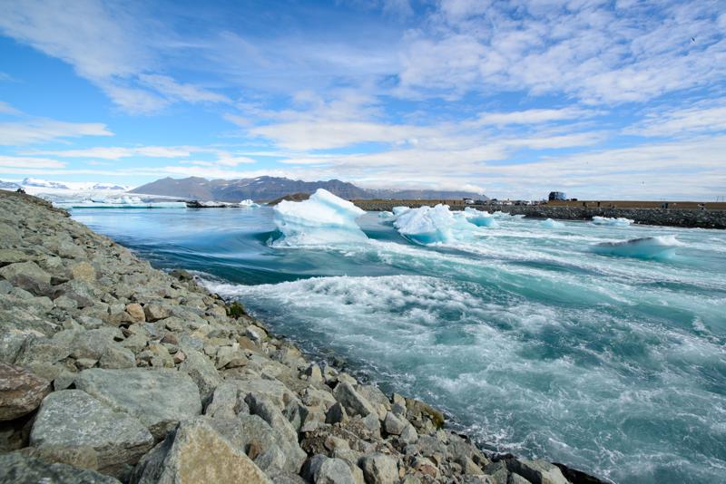  20160707-PB8_0070.JPG </br ><small> 2016-07-07 10:53</br >NIKON D800 + 14.0-24.0 mm f/2.8<br /> 14mm 1/1250s f/8 ISO 200</small>