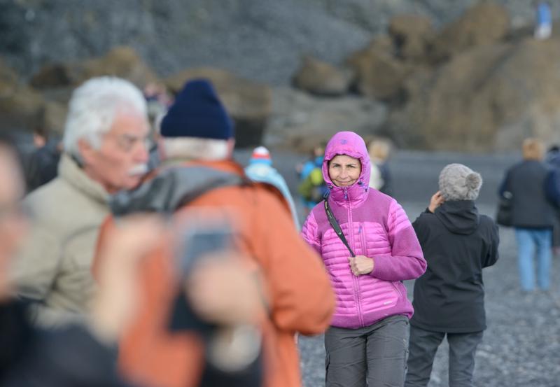  20160708-PB8_0677.JPG </br ><small> 2016-07-08 18:09</br >NIKON D800 + TAMRON SP AF 150-600mm F5-6.3 VC USD A011N<br /> 400mm 1/640s f/8 ISO 1000</small>