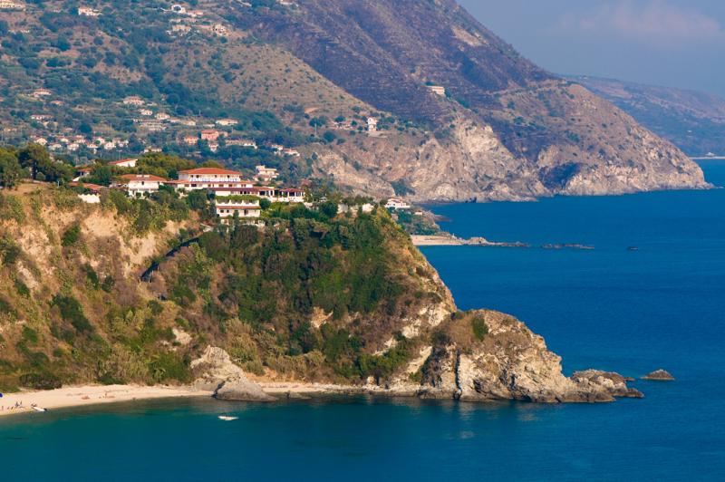  D3C_1867.jpg </br ><small> 2008-07-01 18:31</br >NIKON D300 105mm 1/320s f/8 ISO 200</small>