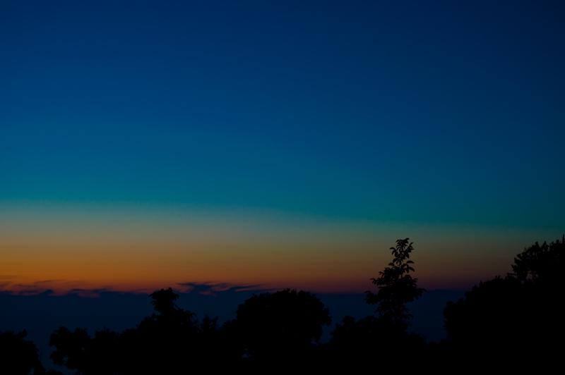  D3C_2137.jpg </br ><small> 2008-07-03 20:59</br >NIKON D300 35mm 1/6s f/2.8 ISO 100</small>