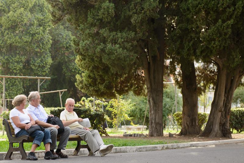  20120928_PB8_1468.JPG </br ><small> 2012-09-28 16:20</br >NIKON D800 + 24.0-70.0 mm f/2.8<br /> 70mm 1/320s f/4 ISO 200</small>