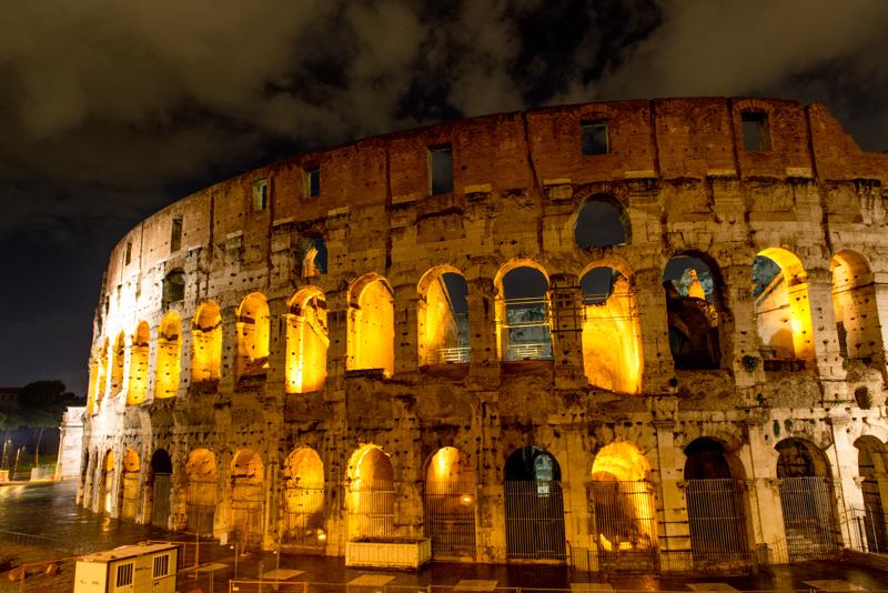  20120930_PB8_1765.JPG </br ><small> 2012-09-30 21:02</br >NIKON D800 + 24.0-70.0 mm f/2.8<br /> 24mm 1s f/5.6 ISO 1600</small>