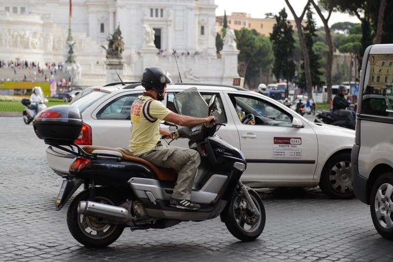  20120928_PB8_1458.JPG </br ><small> 2012-09-28 15:52</br >NIKON D800 + 24.0-70.0 mm f/2.8<br /> 70mm 1/1000s f/4 ISO 200</small>