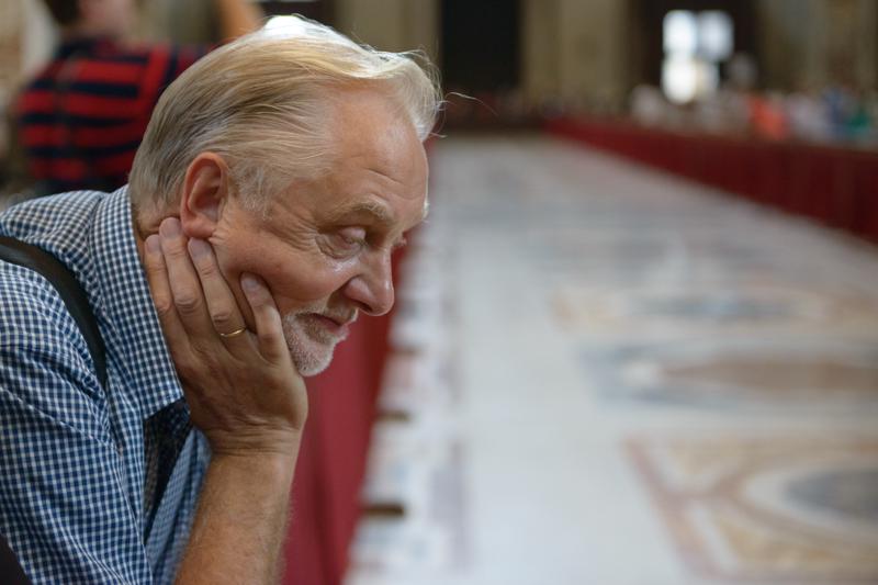  20120930_PB8_1648.JPG </br ><small> 2012-09-30 13:03</br >NIKON D800 + 24.0-70.0 mm f/2.8<br /> 62mm 1/80s f/2.8 ISO 3200</small>