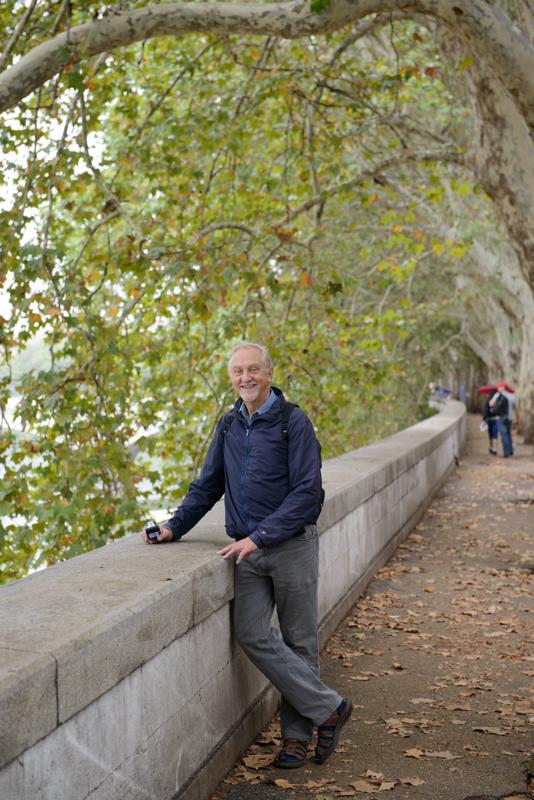  20120930_PB8_1691.JPG </br ><small> 2012-09-30 14:17</br >NIKON D800 + 24.0-70.0 mm f/2.8<br /> 70mm 1/30s f/4 ISO 400</small>