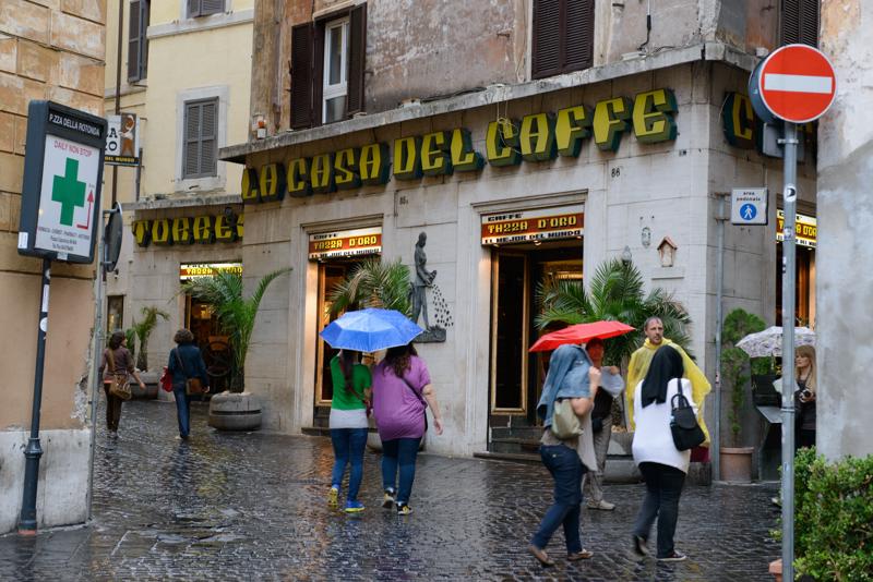  20120930_PB8_1747.JPG </br ><small> 2012-09-30 16:55</br >NIKON D800 + 24.0-70.0 mm f/2.8<br /> 58mm 1/40s f/4 ISO 800</small>