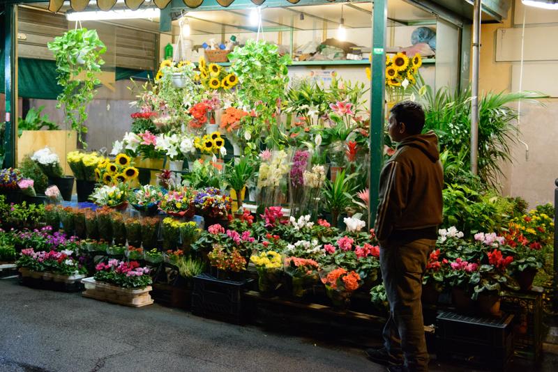  20120930_PB8_1758.JPG </br ><small> 2012-09-30 20:56</br >NIKON D800 + 24.0-70.0 mm f/2.8<br /> 38mm 1/200s f/2.8 ISO 6400</small>