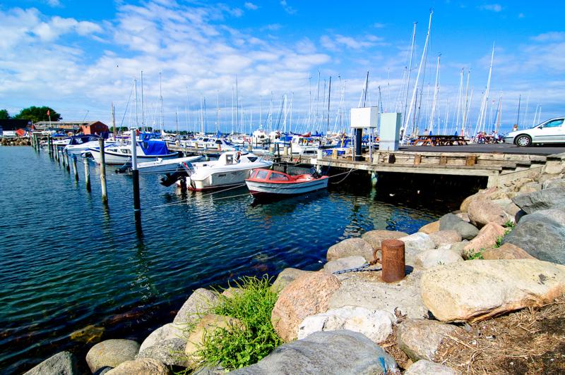  D3C_3452.jpg </br ><small> 2008-08-05 15:43</br >NIKON D300 12mm 1/400s f/11 ISO 200</small>