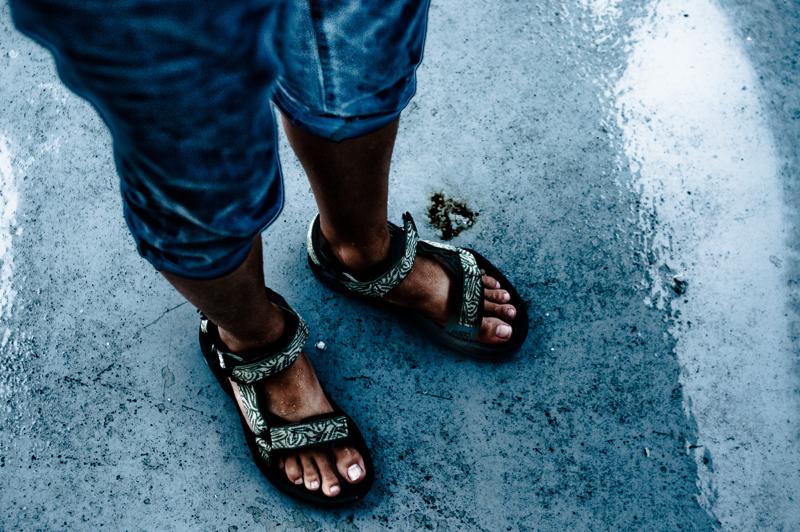  D3C_3619.jpg </br ><small> 2008-08-07 20:24</br >NIKON D300 35mm 1/10s f/2.8 ISO 400</small>