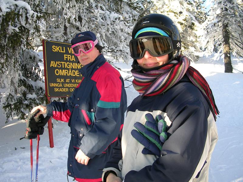  DSCN0809.JPG </br >          </br > <small> 2006-02-23 15:00</br >E3200 5.8mm 5/1233s f/2.8 ISO 50</small>